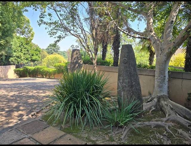 5 BEDROOM PROPERTY TO RENT IN WATERKLOOF RIDGE